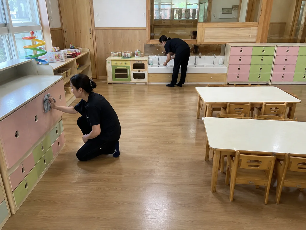 폐기물 처리 소형 품목 포장 실제 작업 사진
